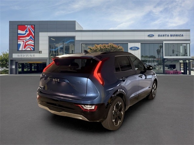 Used 2025 Kia Niro Wave with VIN KNDCT3L12S5132998 for sale in Santa Monica, CA