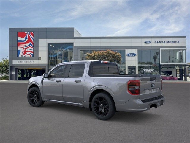 2025 Ford Maverick photo 3