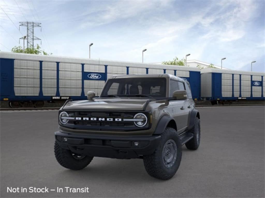 New 2025 Ford Bronco Outer Banks SUV