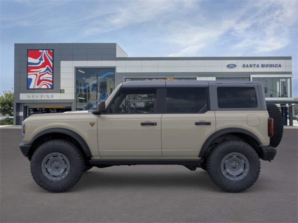 New 2025 Ford Bronco Badlands SUV