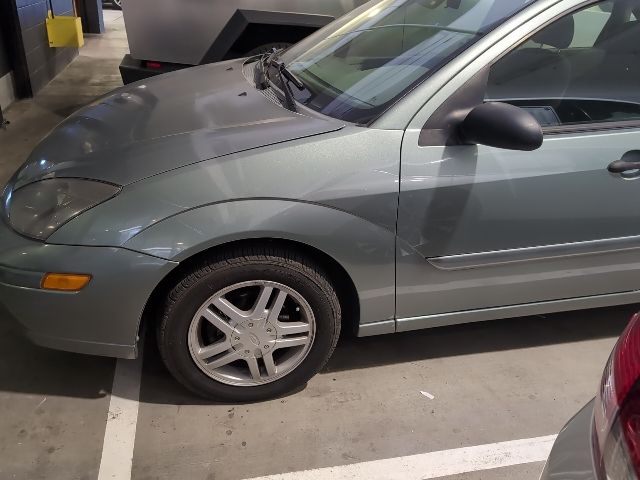 Used 2004 Ford Focus SE with VIN 1FAFP34ZX4W156197 for sale in Santa Monica, CA