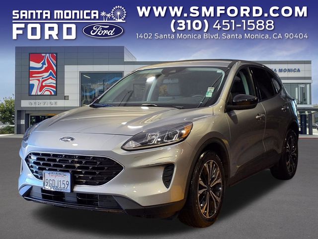 2022 Ford Escape SE FWD's photo