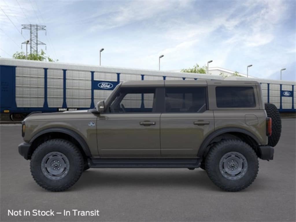 New 2025 Ford Bronco Outer Banks SUV