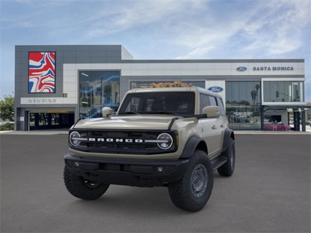 New 2025 Ford Bronco Outer Banks SUV