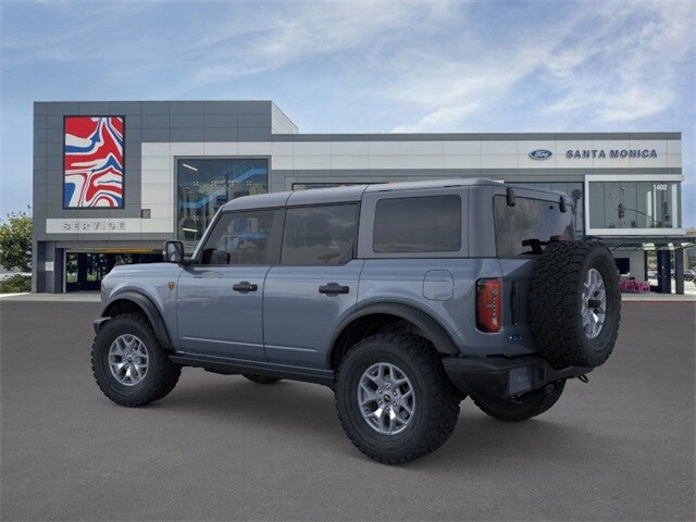 2025 Ford Bronco Badlands photo 4