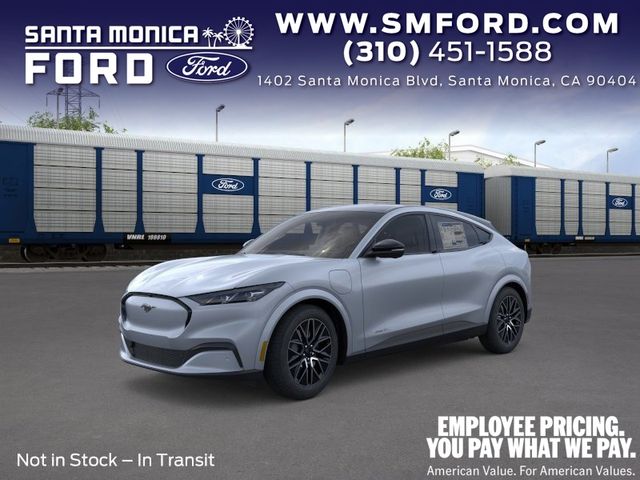 2026 Ford Mustang-Mach-e Premium's photo