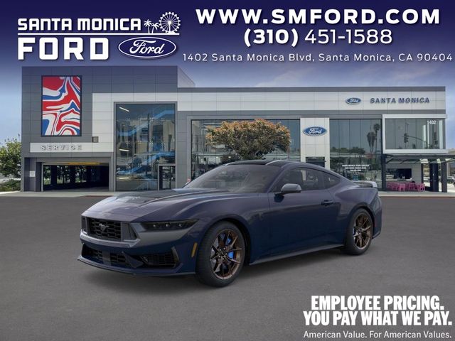 2026 Ford Mustang Dark Horse's photo