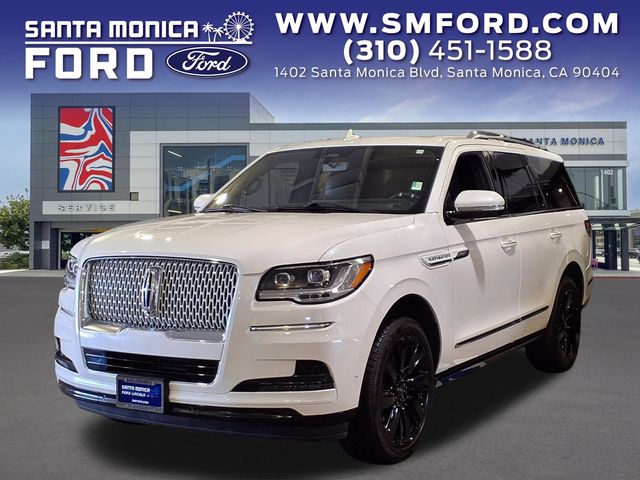 2023 Lincoln Navigator