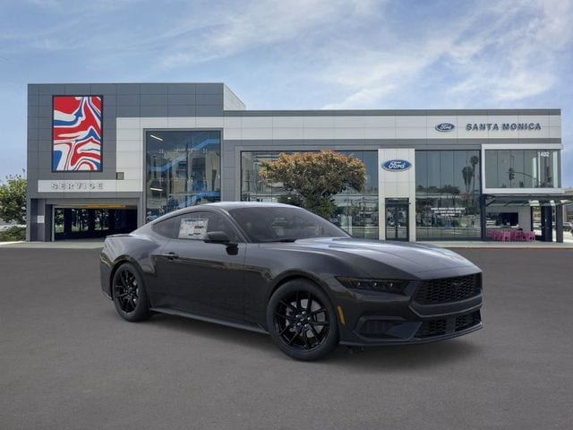 2026 Ford Mustang EcoBoost - Photo 7