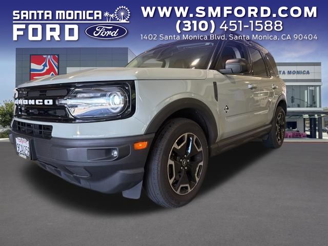 2022 Ford Bronco Sport Outer Banks 4X4's photo