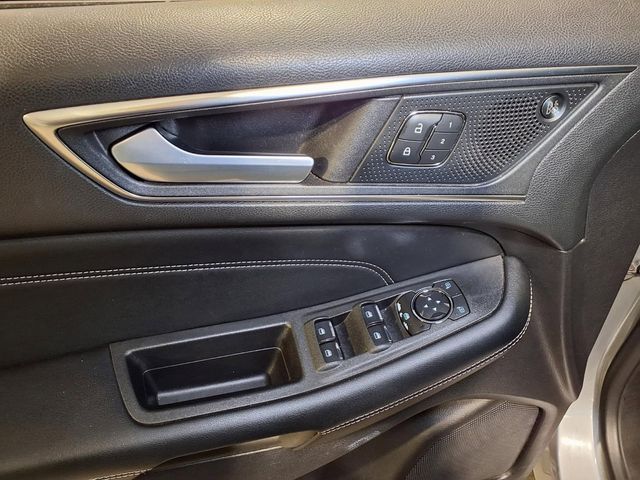 2022 Ford Edge Titanium - Photo 21