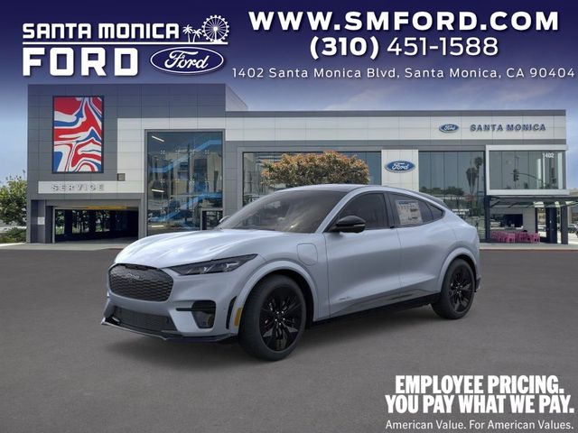 2025 Ford Mustang-Mach-e GT's photo