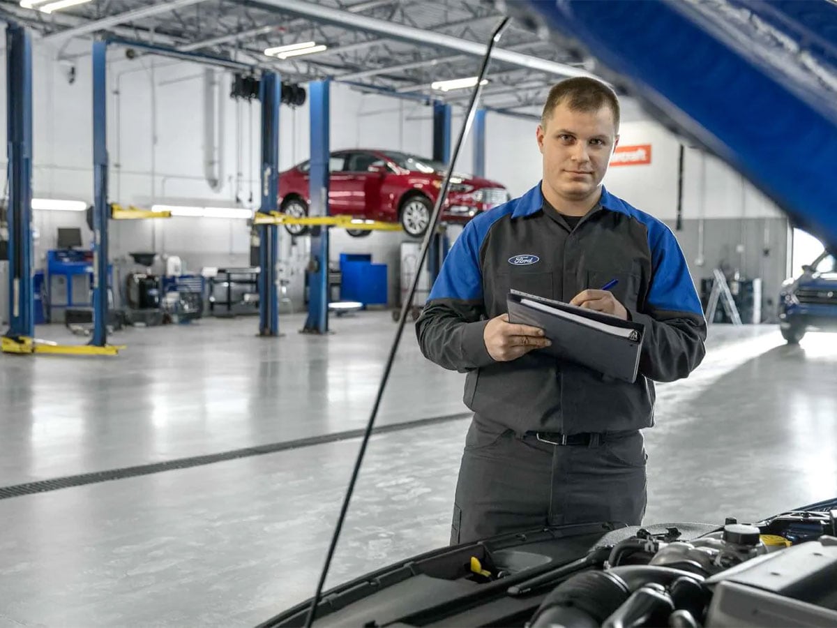 Ford_Tech1.jpeg
