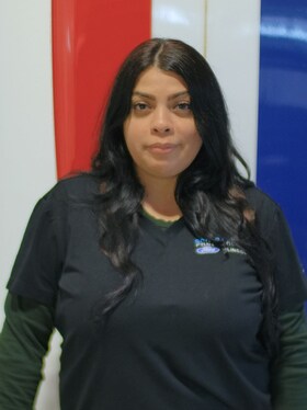Staff member Jeannet Lizarde from ID_7d3507da3701