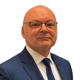 Staff member Igor Pesin from ID_11a6fb