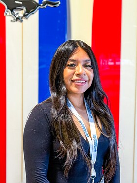 Staff member Leslie Morales from ID_eaf6e935a3e0
