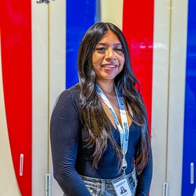 Staff member Leslie Morales from ID_eaf6e935a3e0