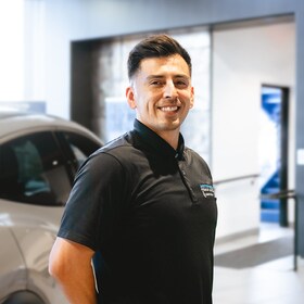 Staff member Christian Gonzalez from ID_275162eacefd