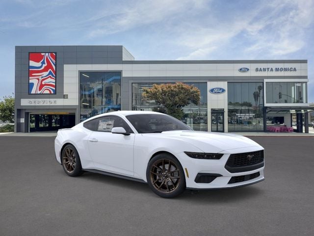 2026 Ford Mustang EcoBoost - Photo 7