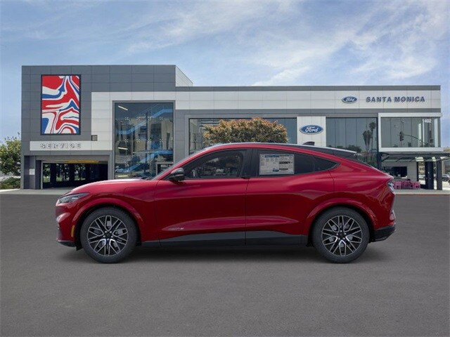 2025 Ford Mustang Mach-E Premium photo 2