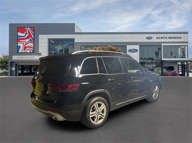 2022 Mercedes Benz GLB 250 photo 3