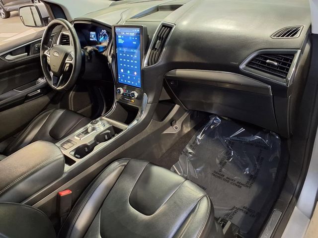2022 Ford Edge Titanium - Photo 31