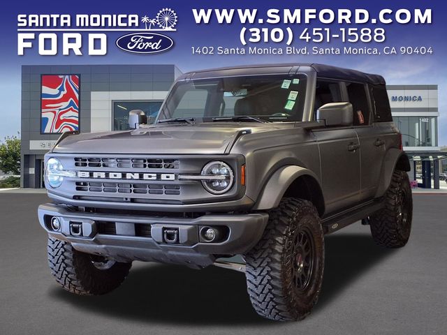 2024 Ford Bronco Black Diamond Mid (322A) 4x4's photo