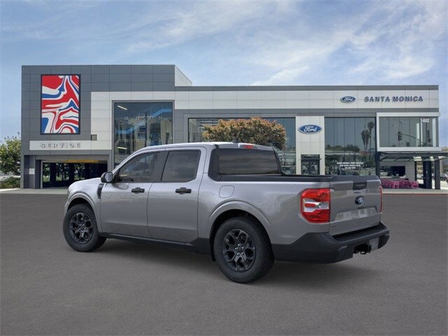 2025 Ford Maverick XLT photo 2