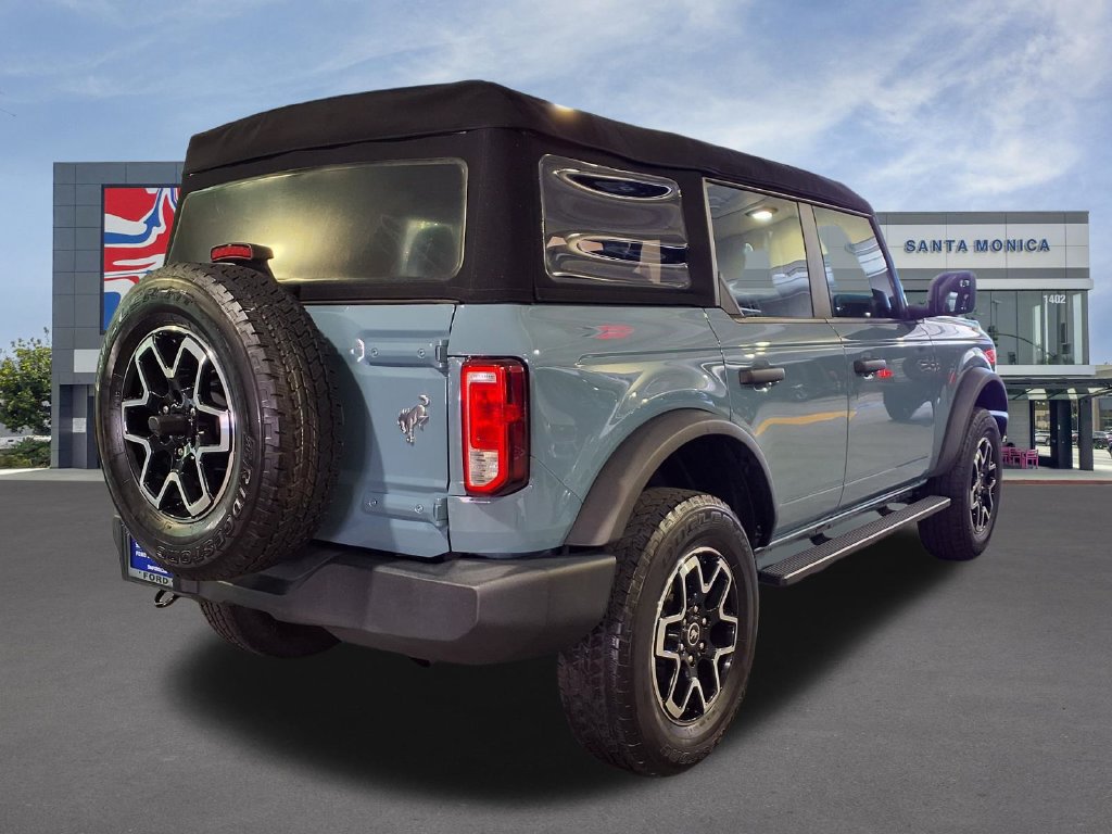 2023 Ford Bronco 4-Door Base - Photo 25