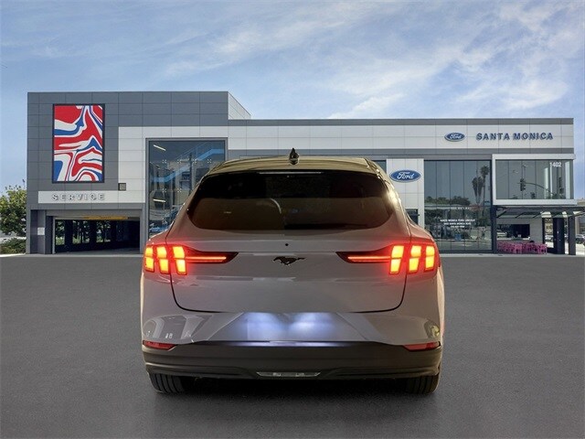 2024 Ford Mustang Mach-E Select photo 4