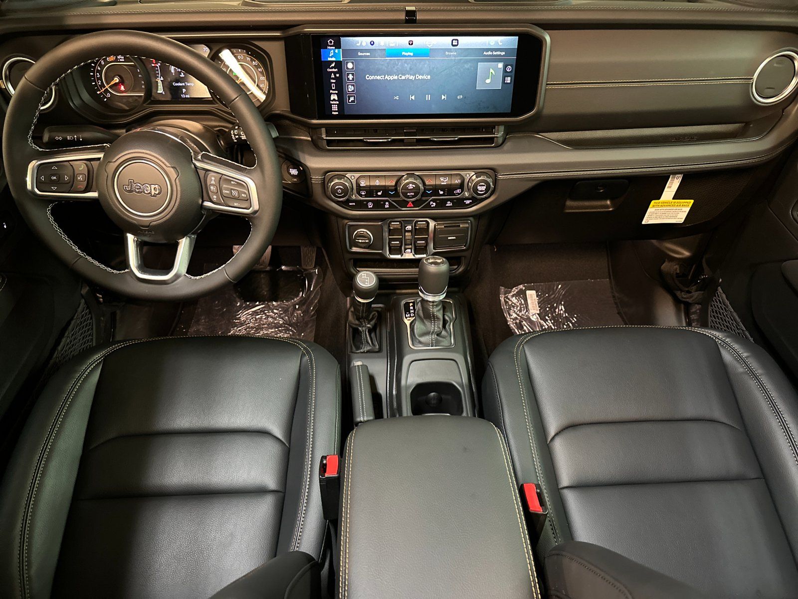 2025 Jeep Wrangler 4-Door Sahara - Photo 12