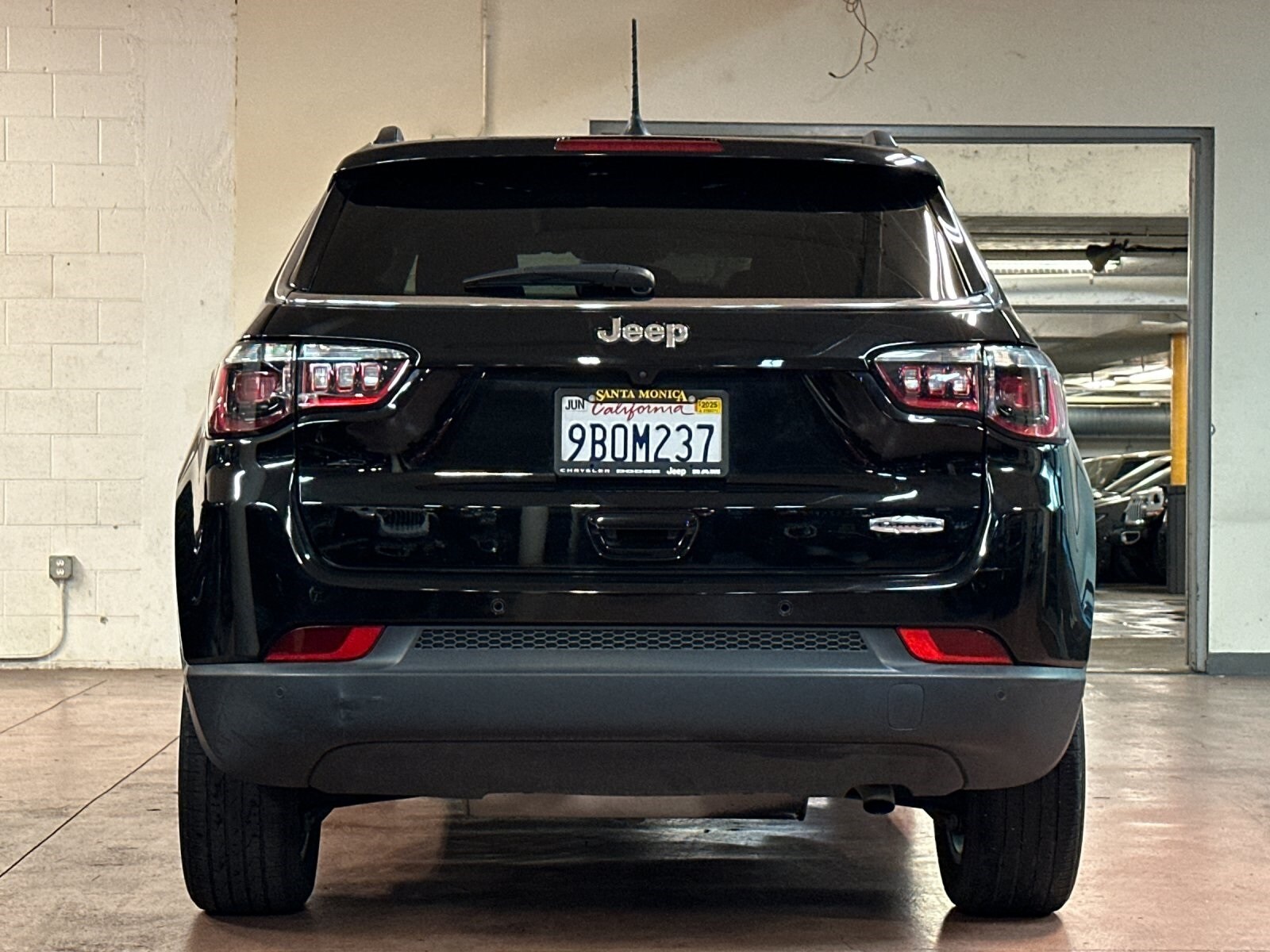 2022 Jeep Compass Latitude photo 4