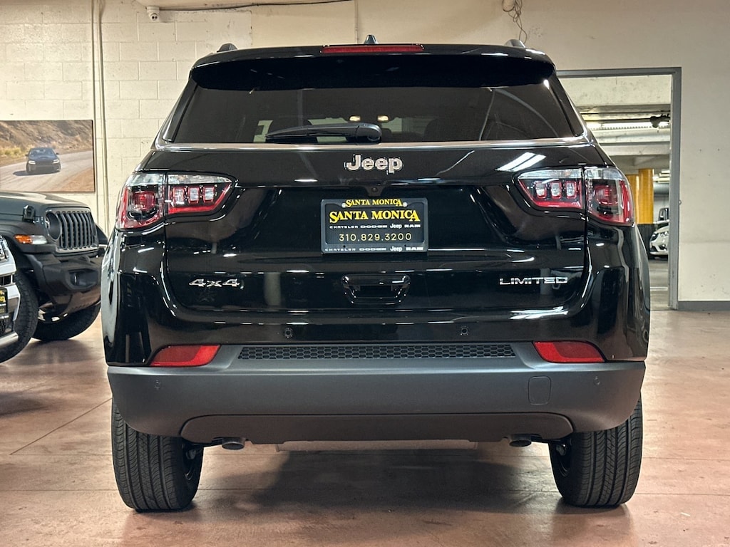 New 2026 Jeep Compass LIMITED 4X4 Sport Utility