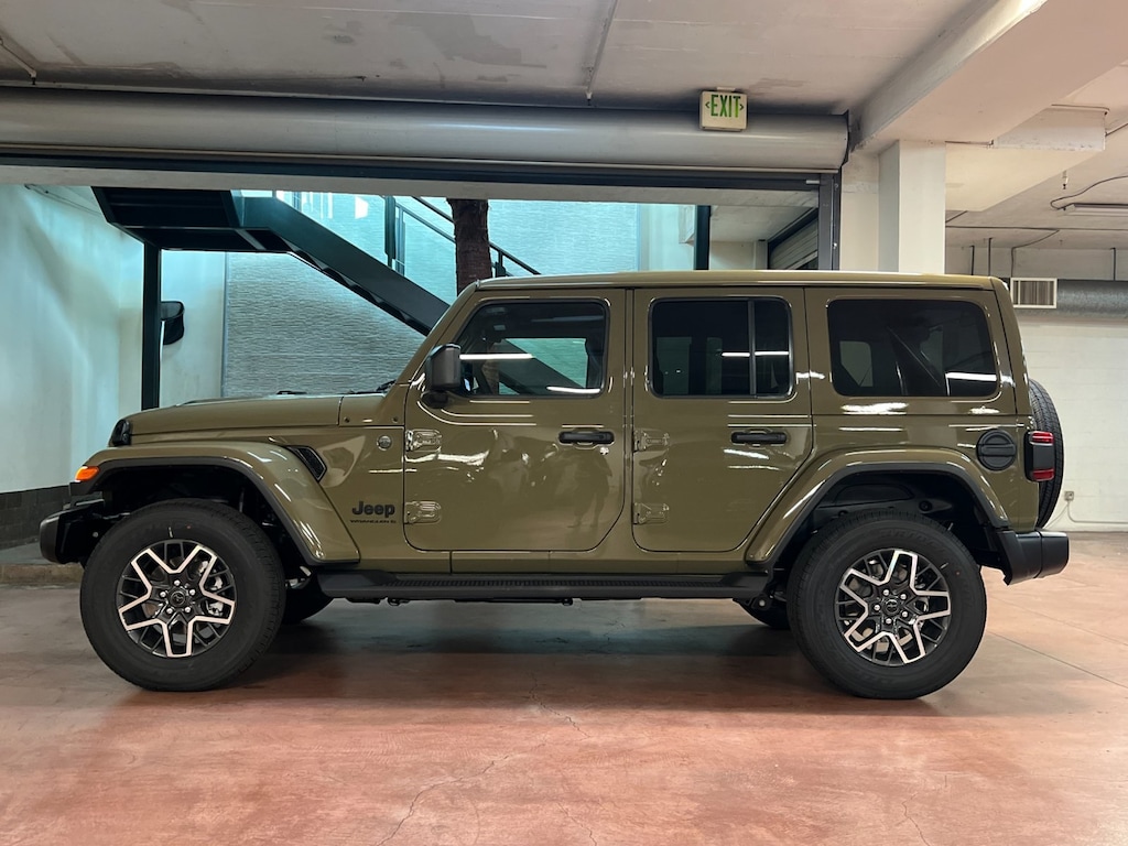 New 2026 Jeep Wrangler 4-DOOR SAHARA Sport Utility