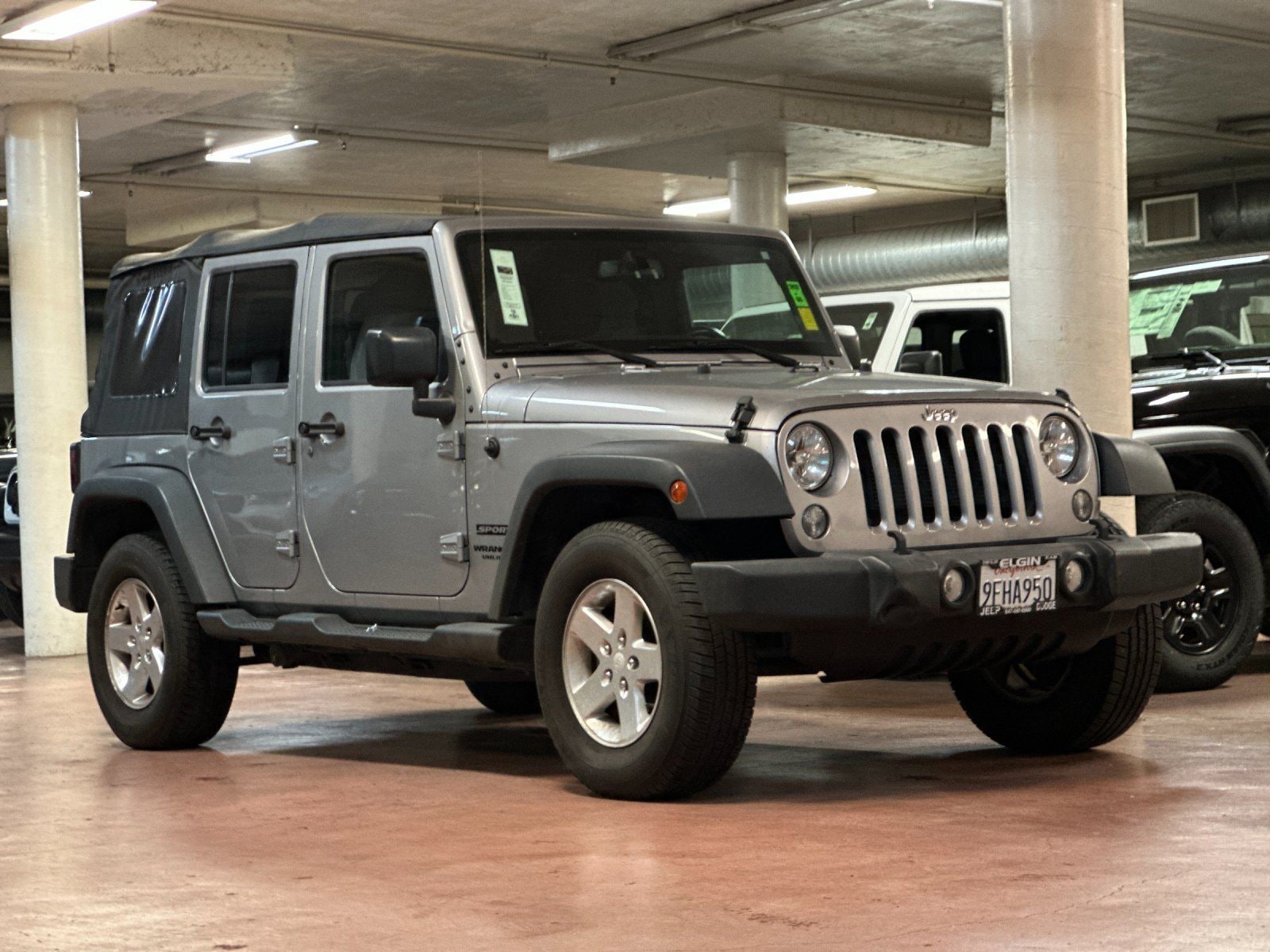 2015 Jeep Wrangler Unlimited Sport photo 6