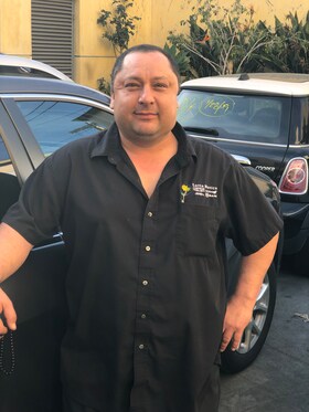 Staff member Albert from 1364969e42c4