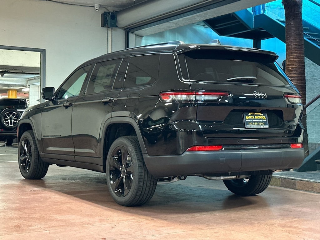 New 2025 Jeep Grand Cherokee L LIMITED 4X4 Sport Utility