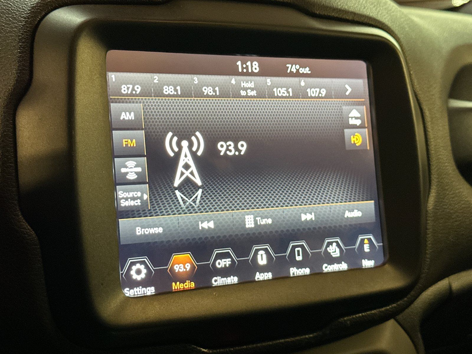 2021 Jeep Renegade Trailhawk - Photo 17