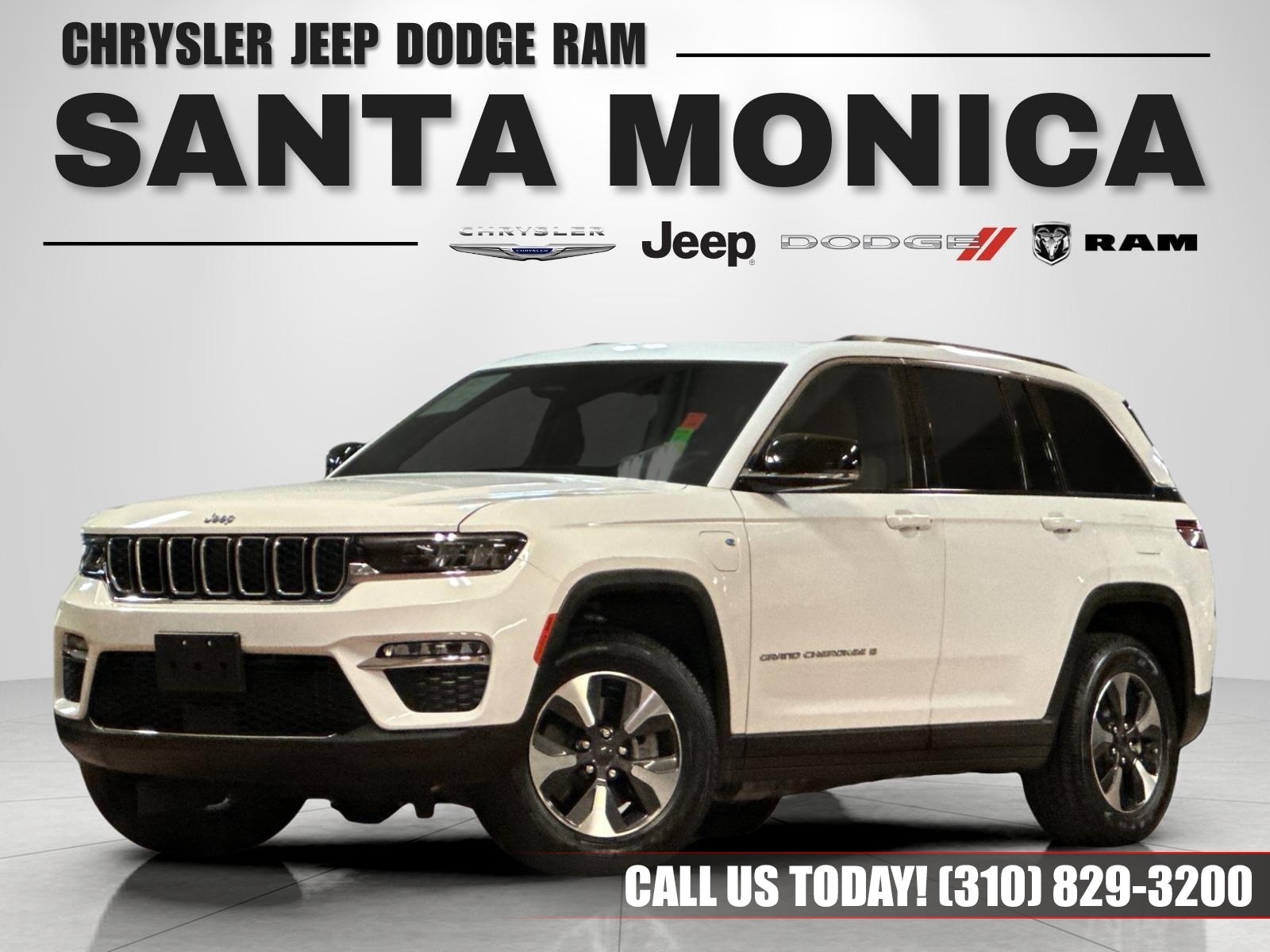 2022 Jeep Grand Cherokee 4xe's photo
