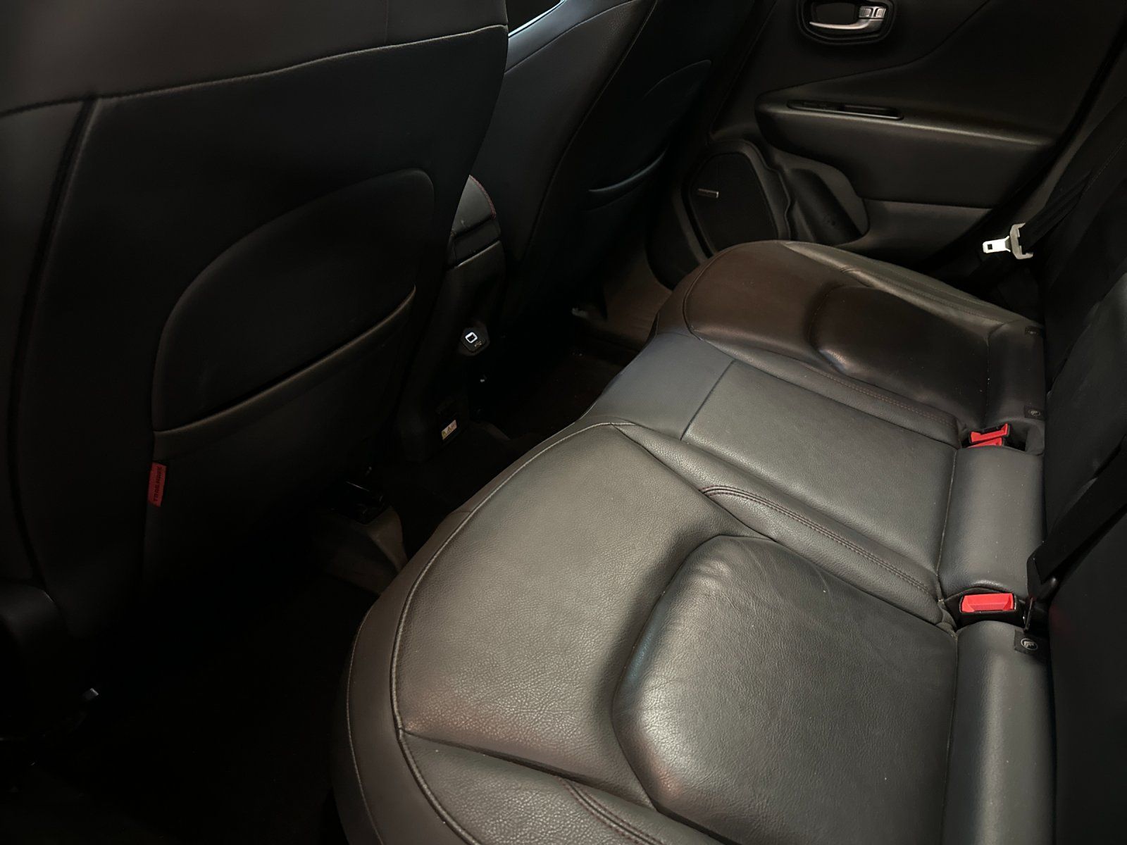 2021 Jeep Renegade Trailhawk - Photo 11