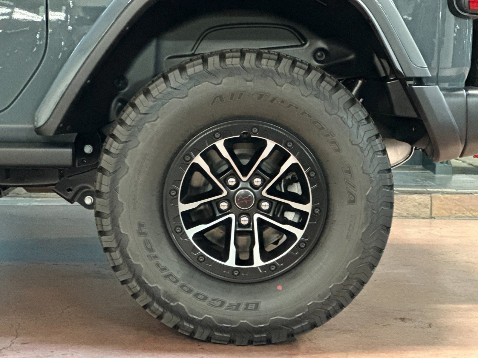 2025 Jeep Wrangler 2-Door Rubicon - Photo 24
