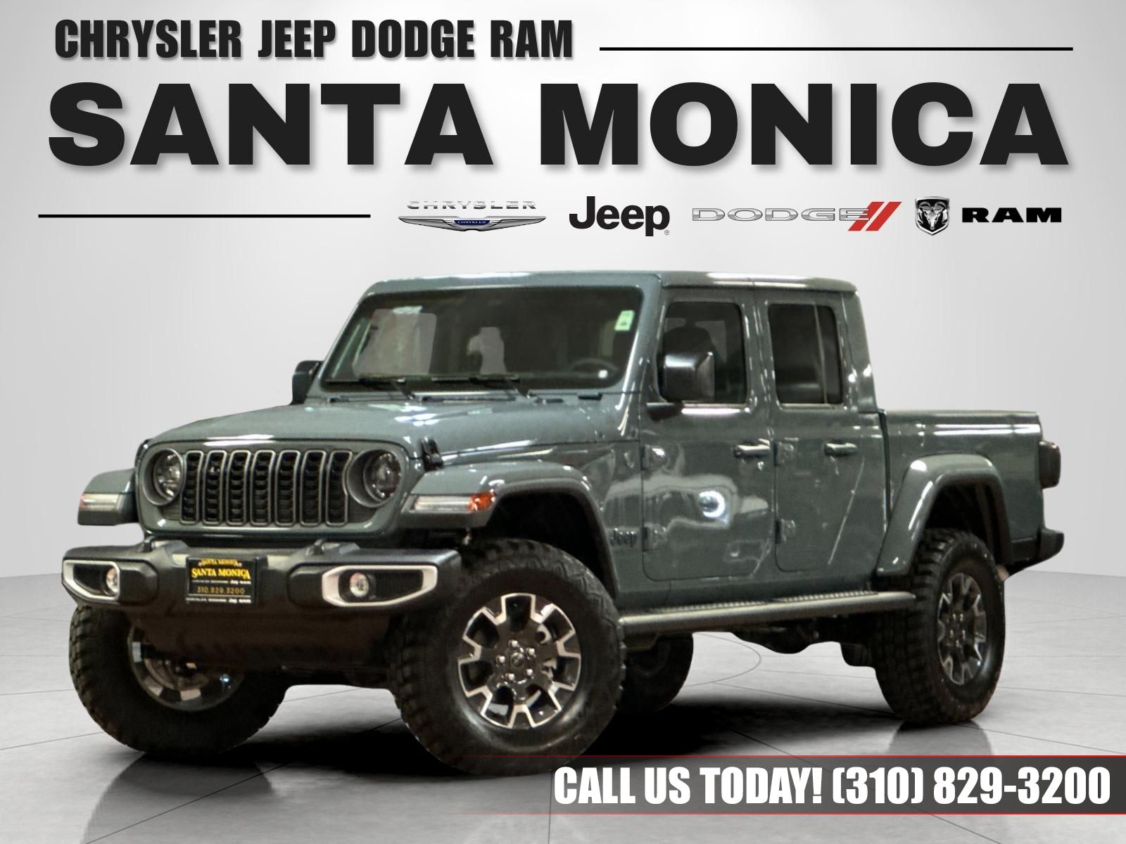 2026 Jeep Gladiator Sahara Auto's photo