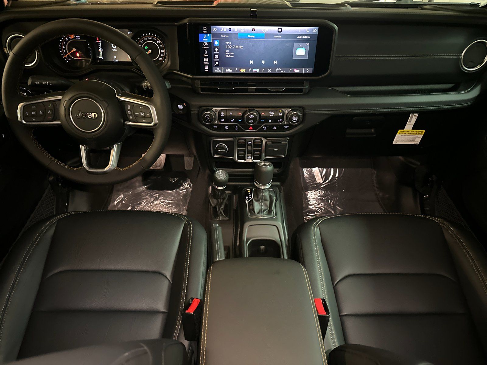 2025 Jeep Wrangler 4-Door Sahara - Photo 12