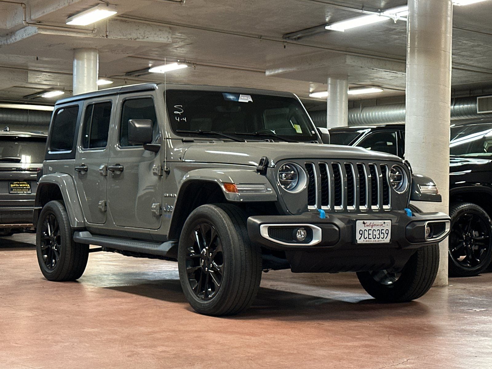 2022 Jeep Wrangler Unlimited Sahara 4xe photo 6