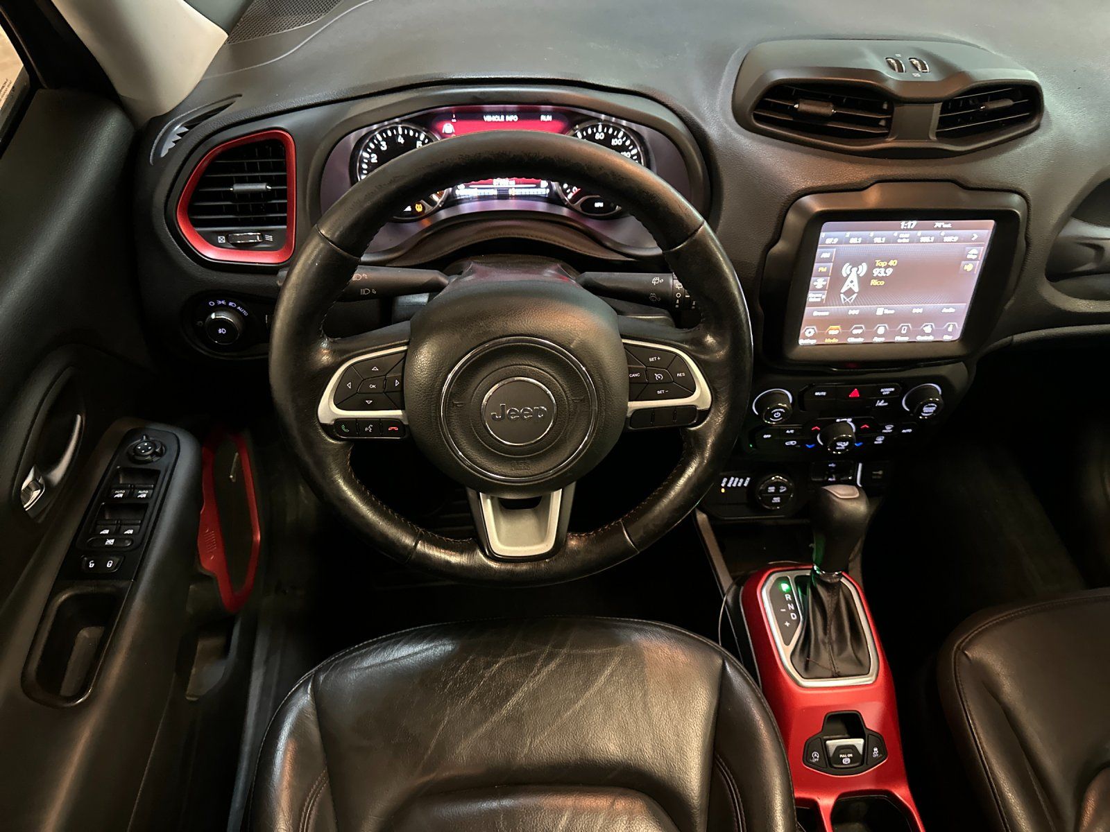 2021 Jeep Renegade Trailhawk - Photo 13