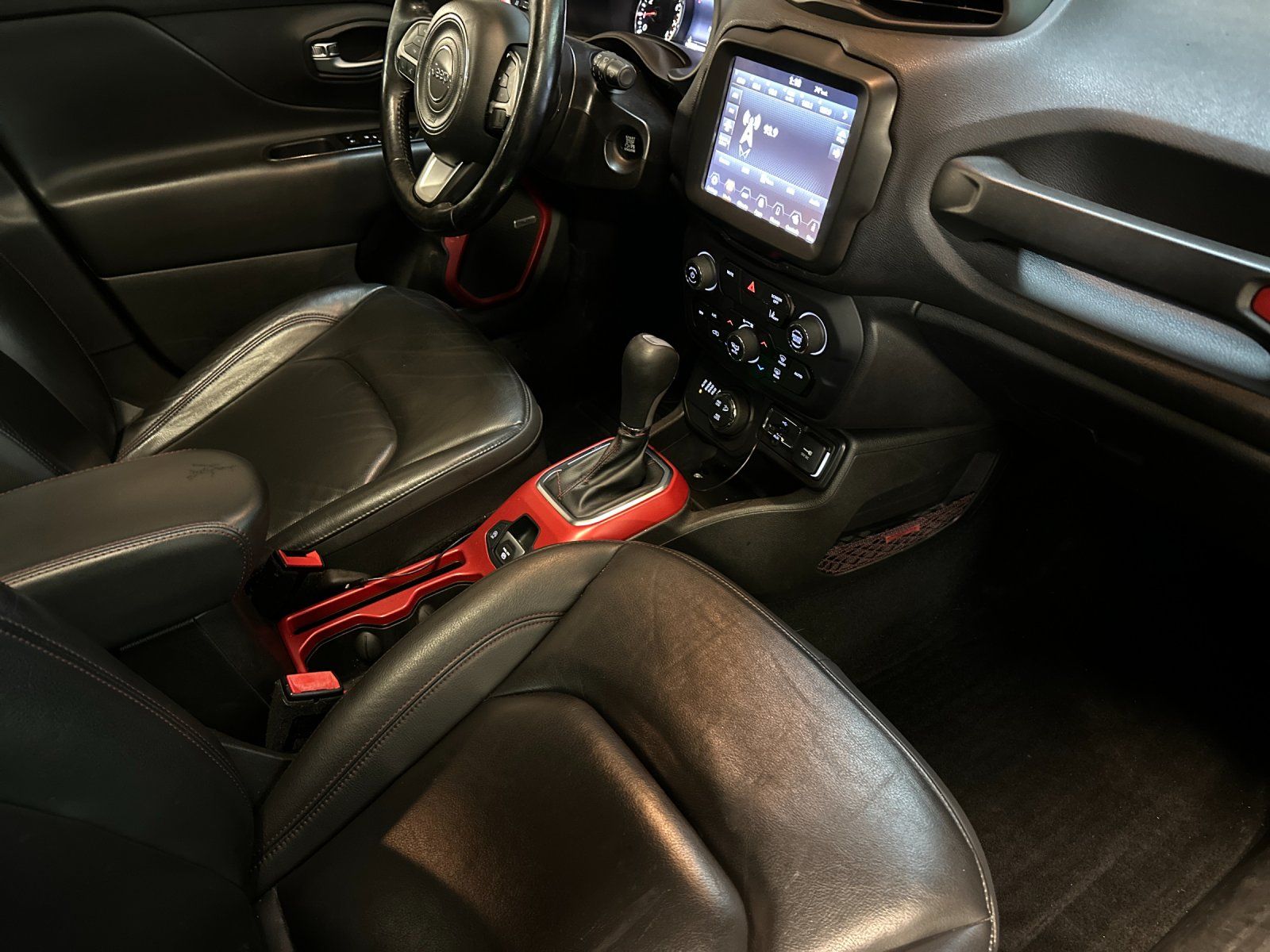 2021 Jeep Renegade Trailhawk - Photo 15