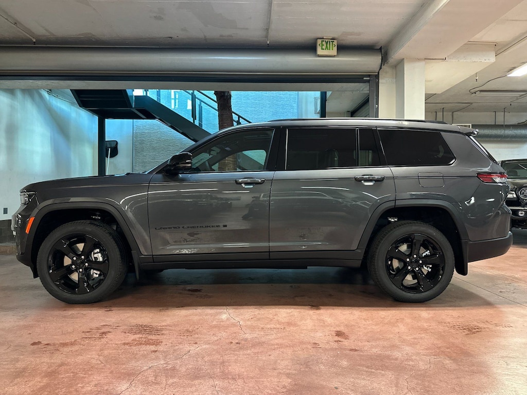 New 2025 Jeep Grand Cherokee L LIMITED 4X2 Sport Utility