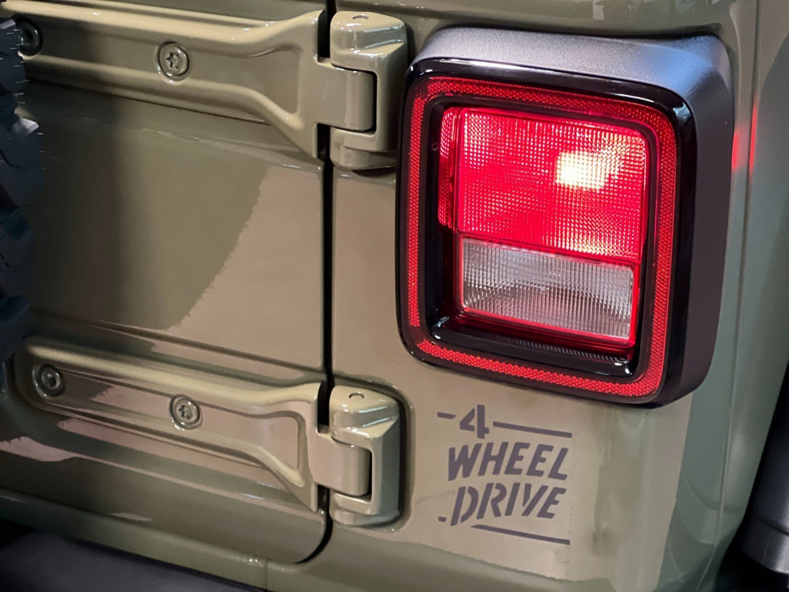 2026 Jeep Wrangler 2-Door Willys - Photo 22