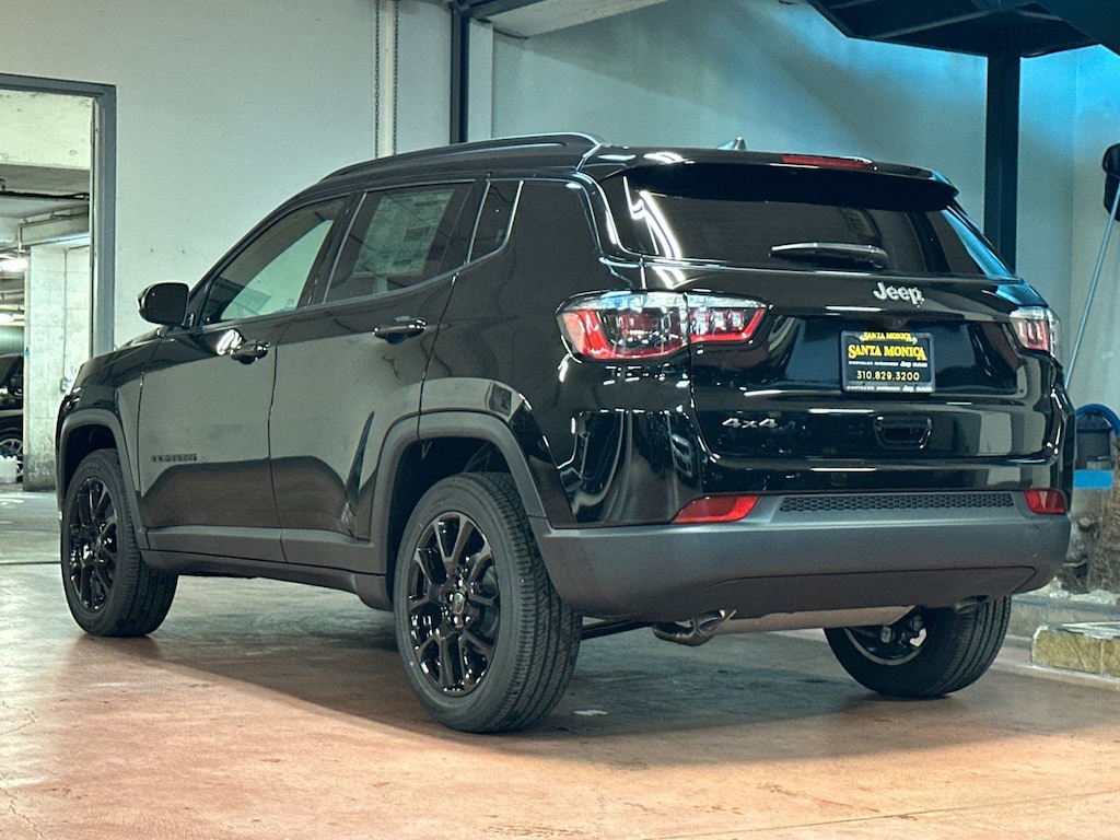 New 2026 Jeep Compass LATITUDE ALTITUDE 4X4 Sport Utility