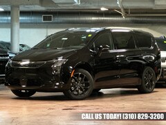 2027 Chrysler Pacifica